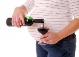 Можно ли беременным вино красное: польза, вред и рекомендации специалистов